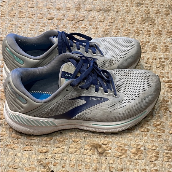 Brooks Gray and Navy Athletic Sneakers - Picture 4 of 9